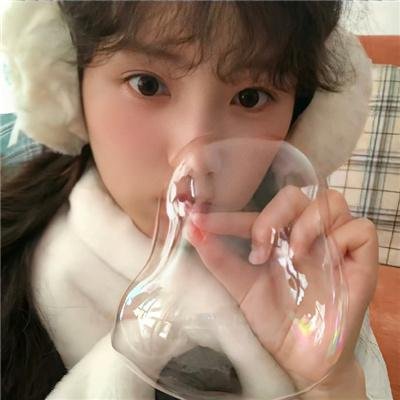香闺春暖